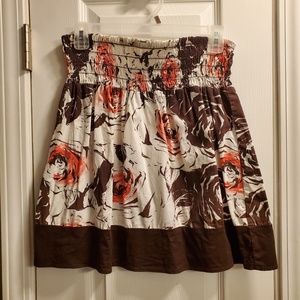 Above the knee skirt